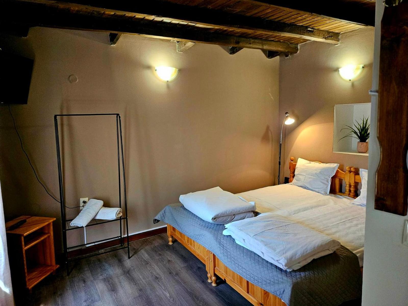 Orehite-Family Hotel ,Food & Pool Bozhichen Esterno foto