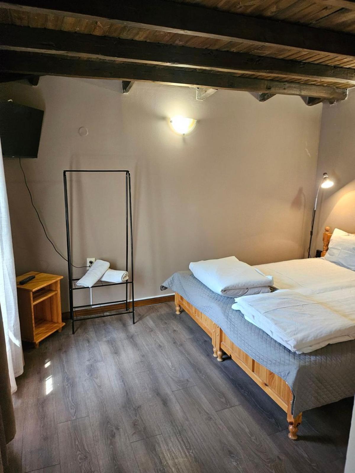Orehite-Family Hotel ,Food & Pool Bozhichen Esterno foto