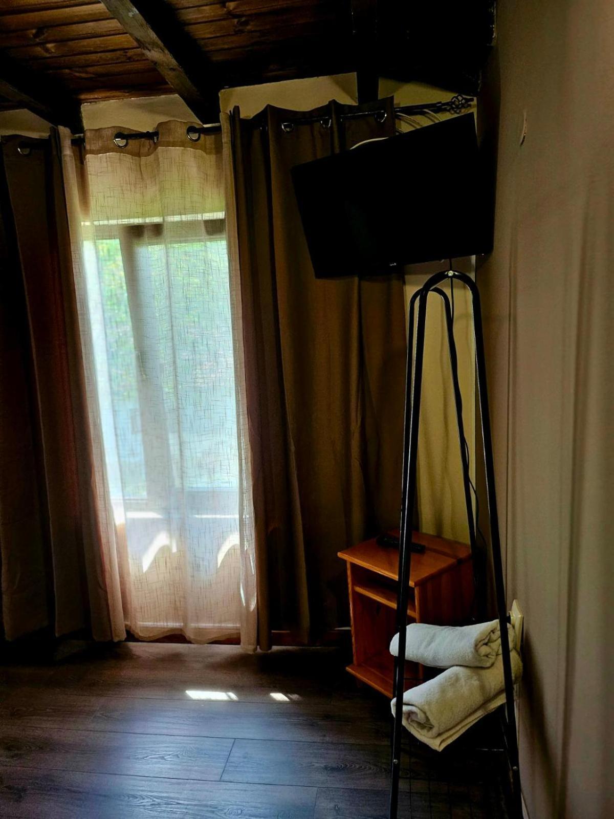 Orehite-Family Hotel ,Food & Pool Bozhichen Esterno foto