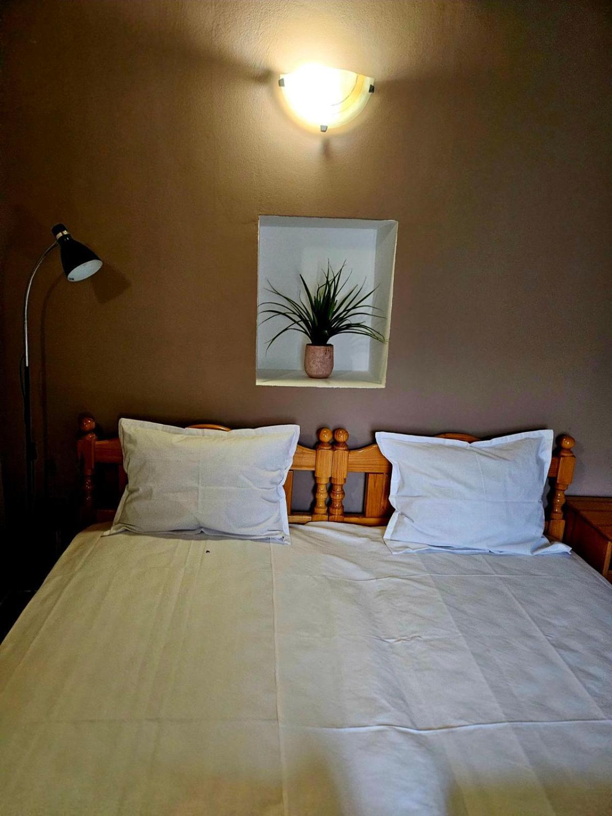 Orehite-Family Hotel ,Food & Pool Bozhichen Esterno foto